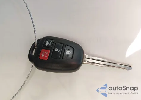 2016 Toyota Corolla Le from USA, damaged, VIN 5YFBURHEXGP520367